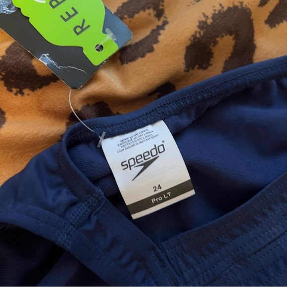 NWT speedo power flex swimsuit. 24 months - Picture 4 of 4